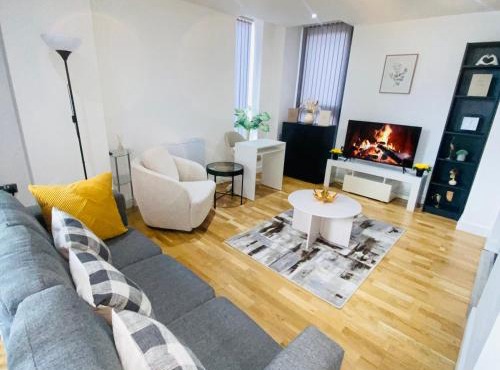 2 Bedroom Flat Deansgate Manchester