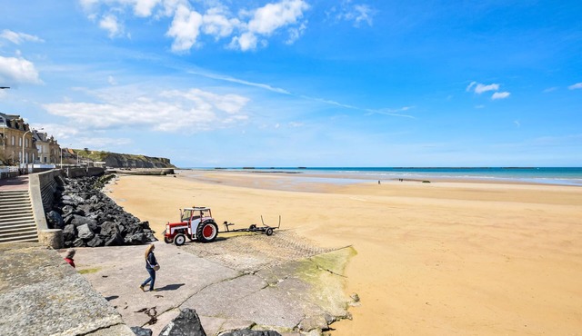 2 bedroom accommodation in Arromanches-les-Bains