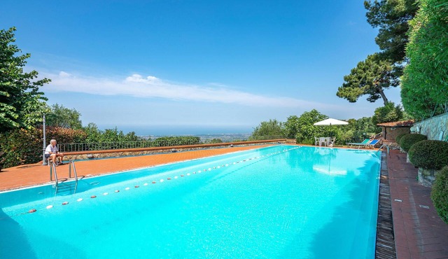 2 bedroom nice home in Camaiore LU