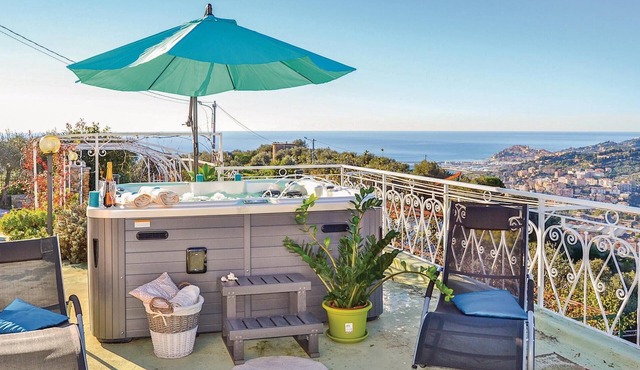 2 bedroom nice home in Imperia -IM-