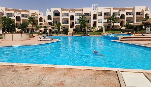 2 bedroom pool view Flat in Sharm El-Sheikh city centre resort