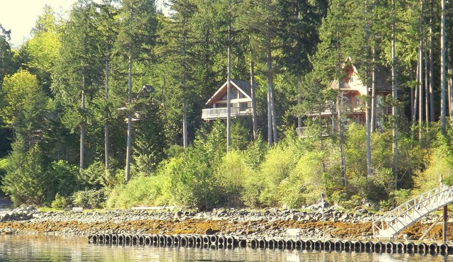 2 Bedroom West Coast-style chalet at the Desolation Sound Resort