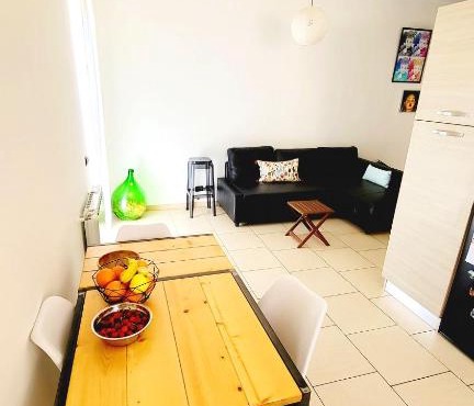 2 bedrooms appartement with furnished balcony and wifi at Formia 1 km away from the beach