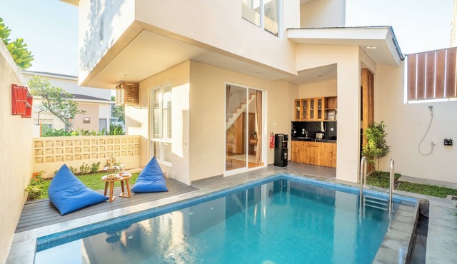 2 BR A Romantic Pool Villa,17 minutes away to Nusa Dua Beach.