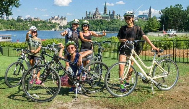 2-Hour Ottawa Express City Bike Tour