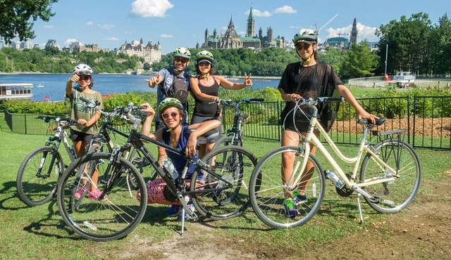 2-Hour Ottawa Express City Bike Tour