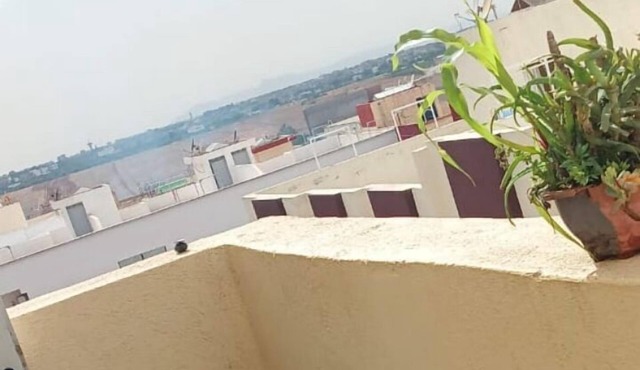 2 km from fes airport