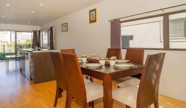 2 level self contained apartment close to the poolat AquaSoleil.