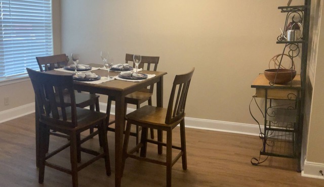 2 Master Bedrooms -Very Clean- Recently Remolded Patios Park at front door