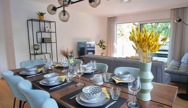 2 min to Thermal Bath/5 min to St Georg clinic I 120sqm with balcony