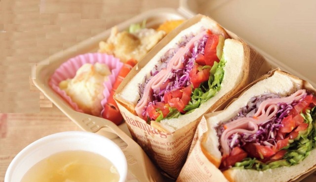 2 night stay plan 2nd floor condominium 1LDK max 5 people light breakfast delivery included/Kunigami-gun Okinawa