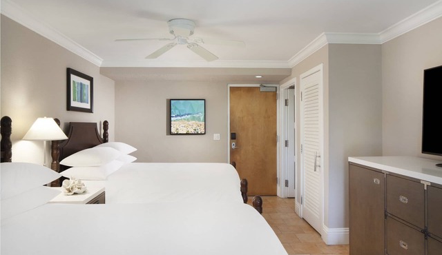 2 Oceanfront Two Queen, Pier House Resort, Beach Access, Pet-Friendly, Duval St.