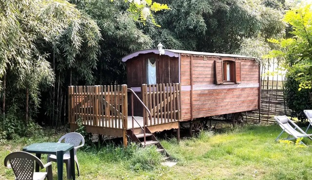 2-person caravan