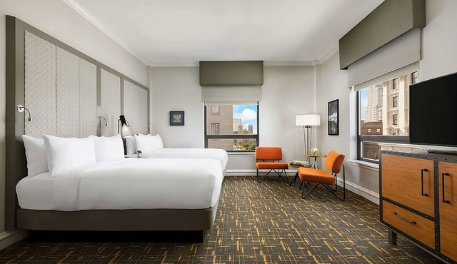 2 Premier Two Queens Rooms at Stanford Court Hotel