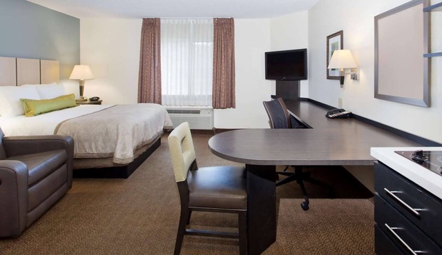 2 Relaxing 1BR Suite Near NYC l w/Kitchen + Free Parking