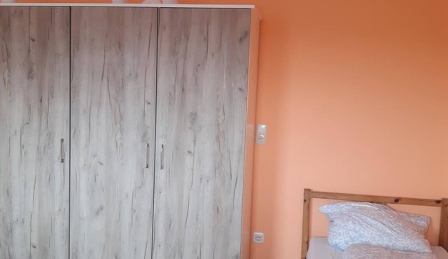 2-Rent Group Hostel Rooms&Apartments TUB19A