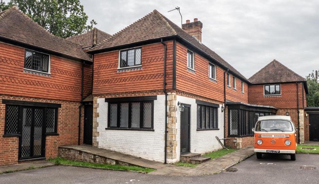 2 Ringles Place