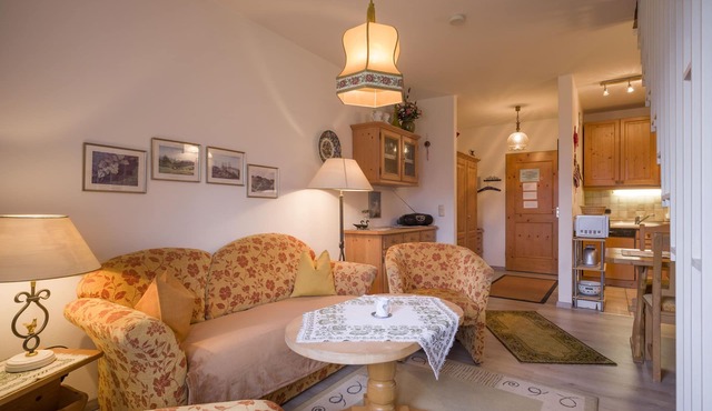 2-room maisonette apartment with balcony