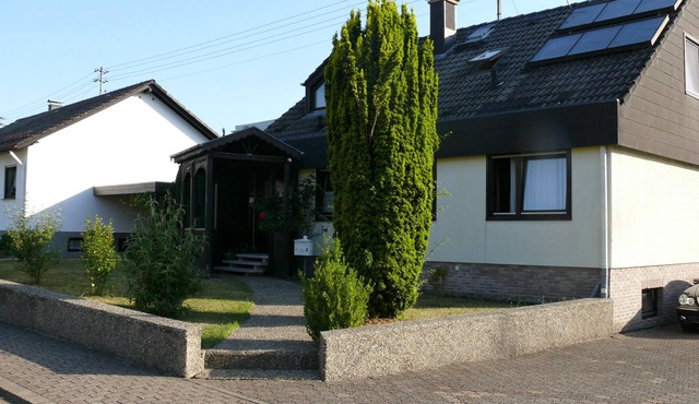 2 rooms, kitchen, bathroom (full equipment), terrace