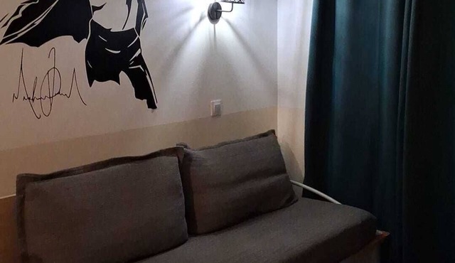 2 steps from Disneyland your apartment for 5!