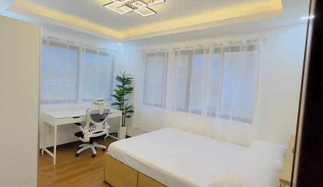 2-Storey w/Roofdeck White and Minimalist House in Alfonso Cavite