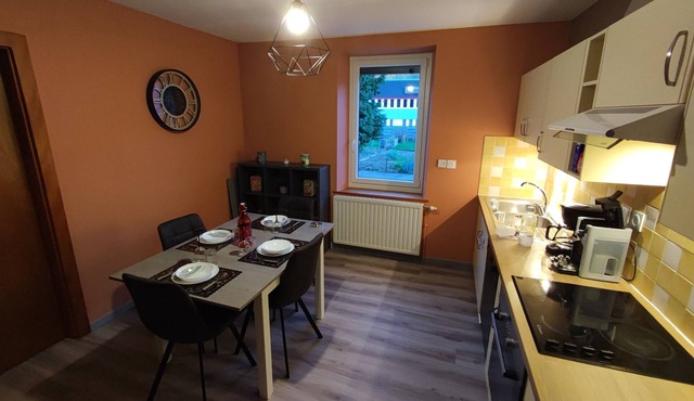 2 to 5 person apartment 2km from the ski slopes