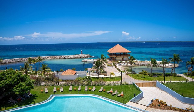 2 Units | Coastal Hideaway w/Balcony, Outside Pool, Free Parking & Beach Access
