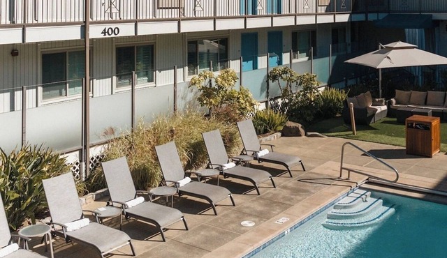 2 Units | Delightful Retreat | Near Golden Gate | Outdoor Pool | Free Parking