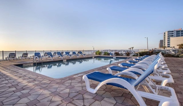 2 Units | Serene Beachside Escape | Balcony Room Tailored for Couples' Getaway