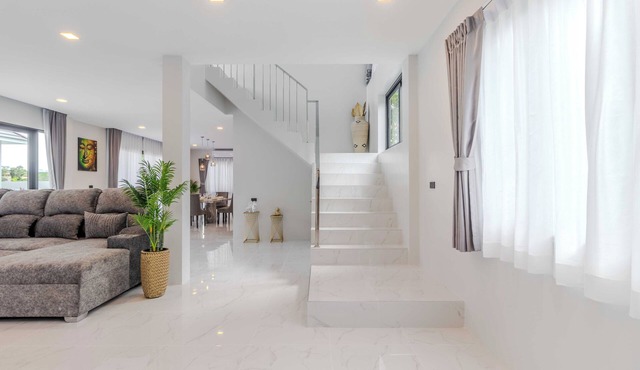 2 Villas 2 Kitchens Huge Pool V258