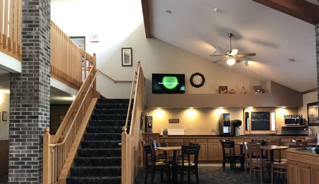2 x Double Queen Room at FairBridge Inn & Suites Thorp