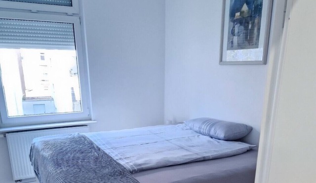 2 Zimmer Wohnung 50qm Voll-moebliert in der Marienplatz Nähe