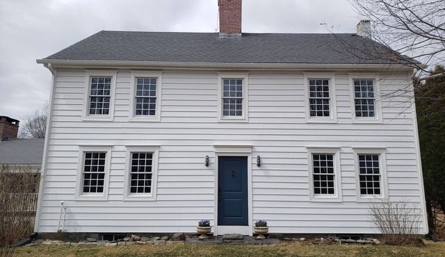 200 Year old updated Farmhouse on 12 acres - near Berkshire East Mountain Resort