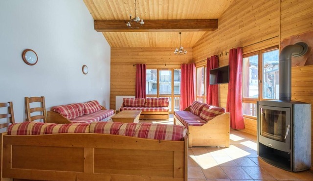 200m from resort center, fitness, swimming pool, sauna, hammam, balcony, fireplace or stove, tv