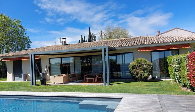 200m2 architect-designed villa near Aix-en-Provence