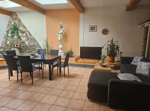 200qm Work and Stay 4 Schlafzimmer jedes Zimmer mit eigenem Badezimmer, Neu Modernisiert