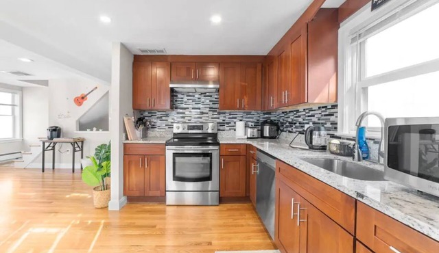 #202 Waltham Shared House by Zen Living