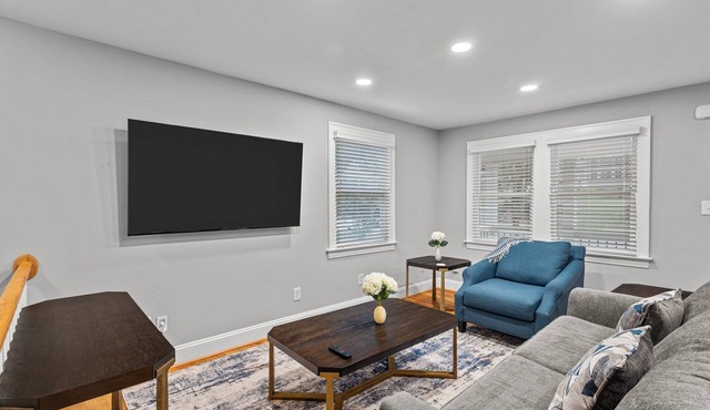 2023 Renovated Home w/Fenced Yard & 3 Deck Spaces! Lenovo Ctr 6mi