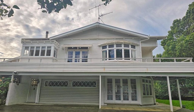 21 Villa