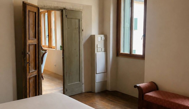 210 - Bishop's Room