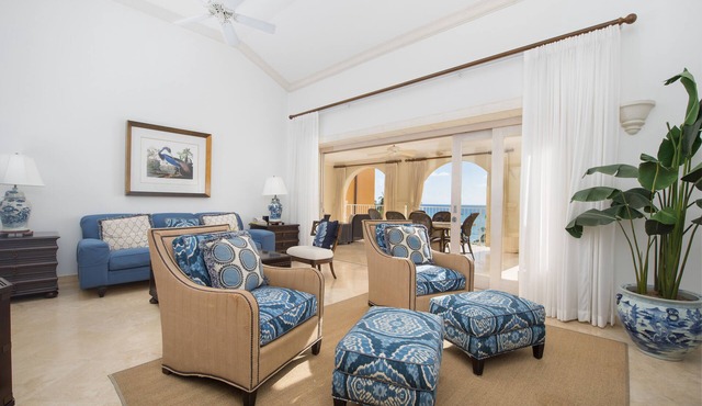 2300 sq. ft. One-Bedroom Luxury Beachfront Suite on the West Coast