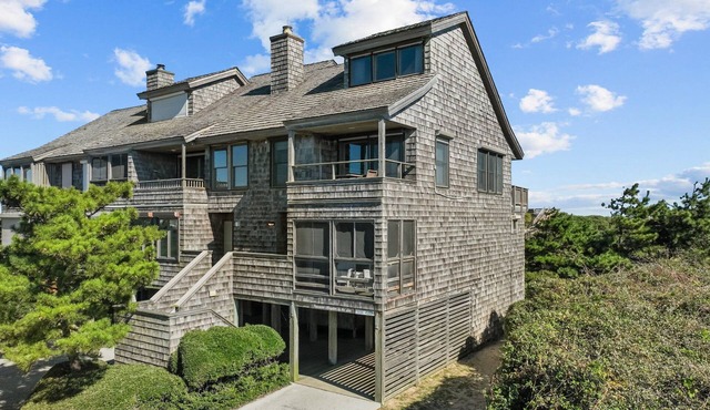 2381 - Peaceable Kingdom by the Sea - Sanderling Oceanfront Townhome w/Water Views