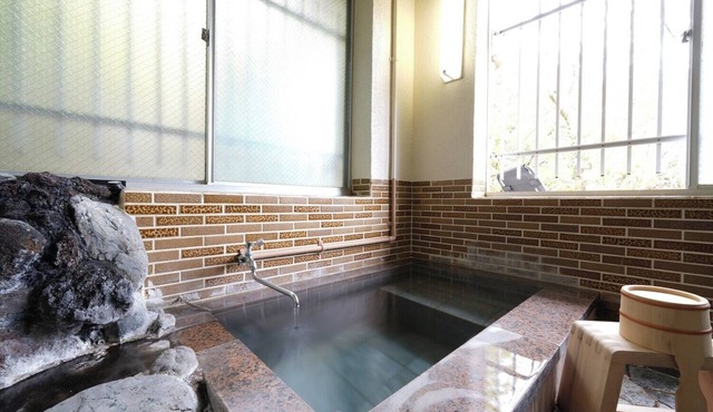 24hour freeflowing hot spring Natural hot spri/Ashigarashimogun Kanagawa