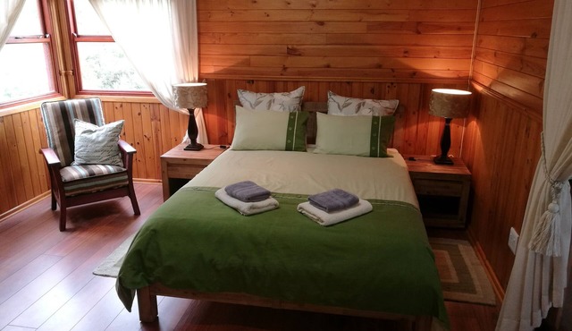 25 m² small inexpensive room with breakfast or whole holiday home