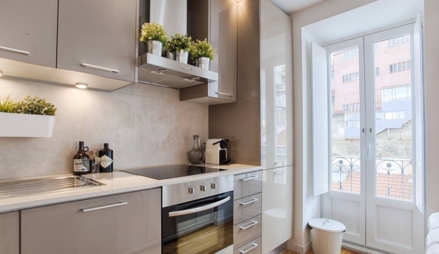 28 Tram Central Apartment (C40)