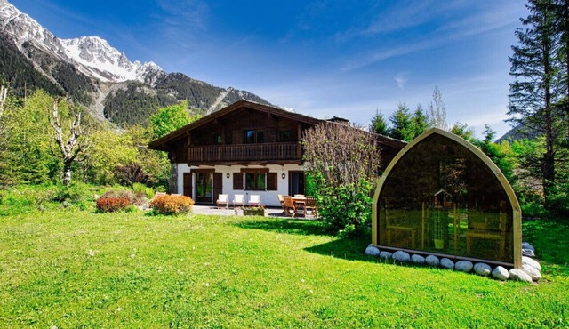280sqm Chalet | Sauna Cinema|Starlink connection | Close to ski lift