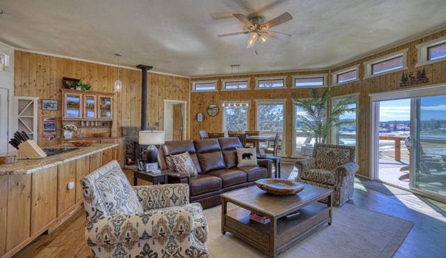 296 Carlee Place ("Nineteenth Hole Ski Chalet")