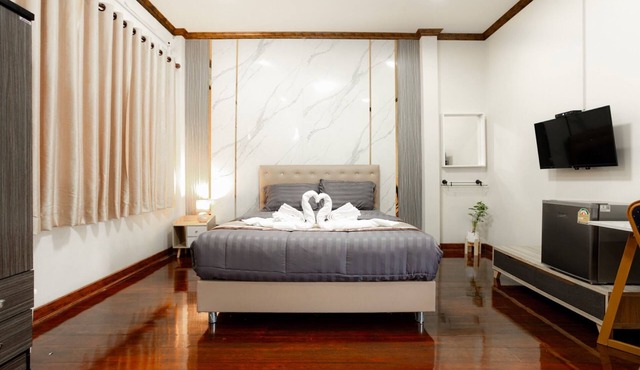 2B Cozy Hostel