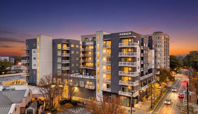 2B2B with Private Balcony Modern & Stylish