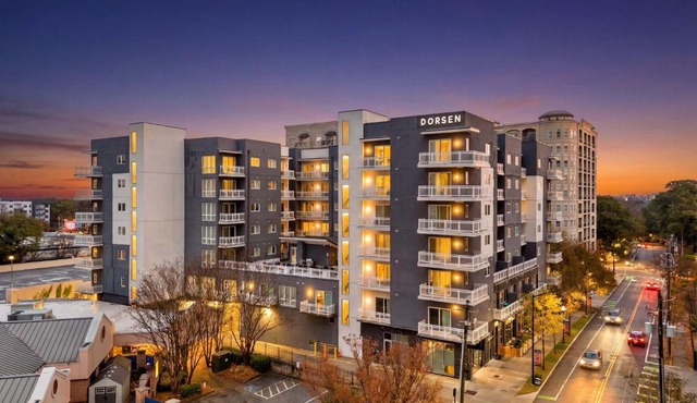 2B2B with Private Balcony Modern & Stylish - 2B4